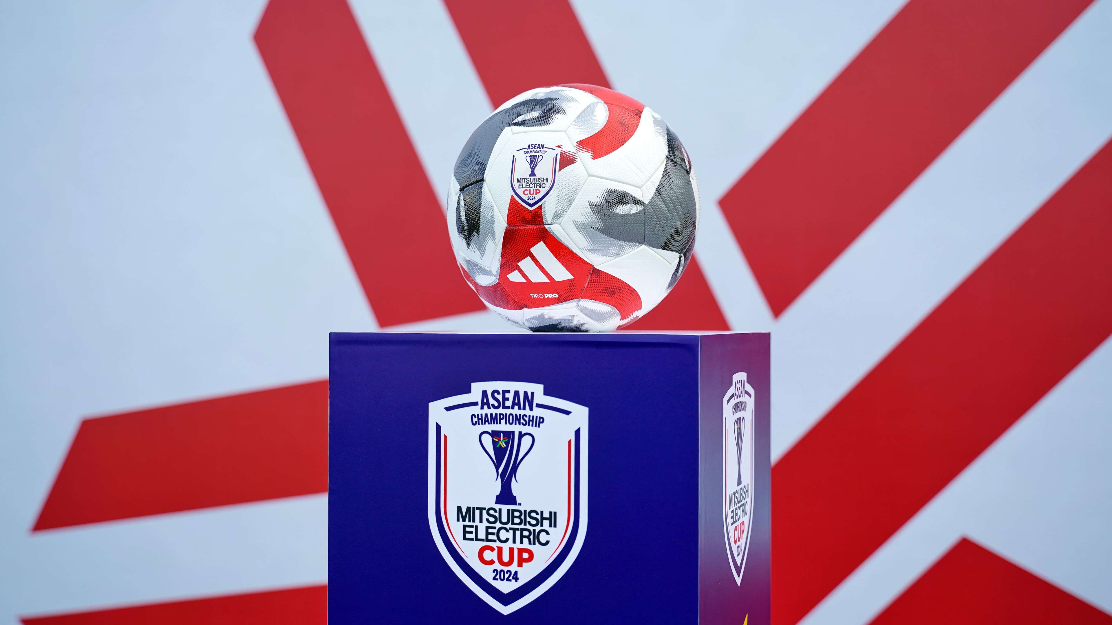 震撼人心的霸气队徽设计探索致力于彰显团队精神与个性魅力