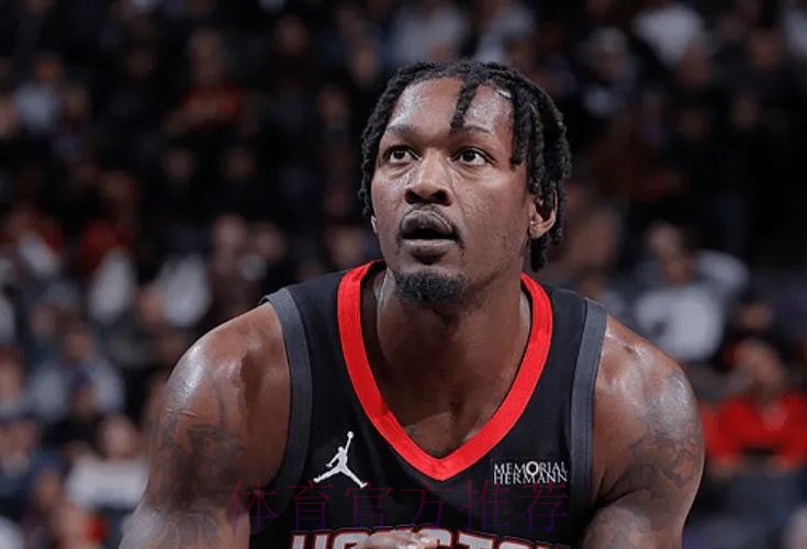 芬尼-史密斯全场投篮3中1，三分2中0得到4分2篮板1盖帽